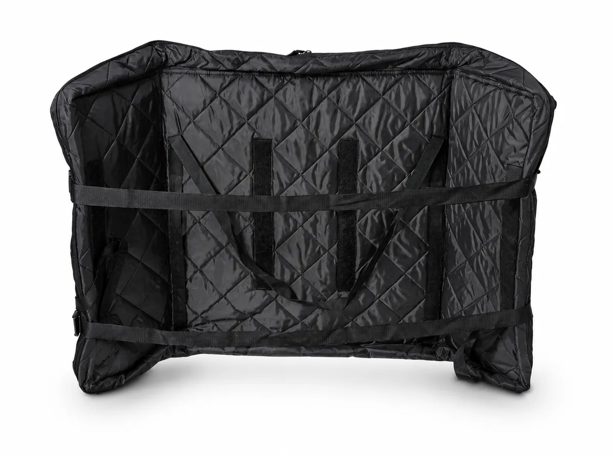 Quilted padded TV protection cover used by Leaways Removals for flat screen televisions